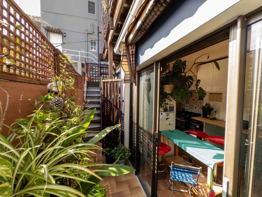 1 Bedroom Property for Sale in Sea Point Western Cape